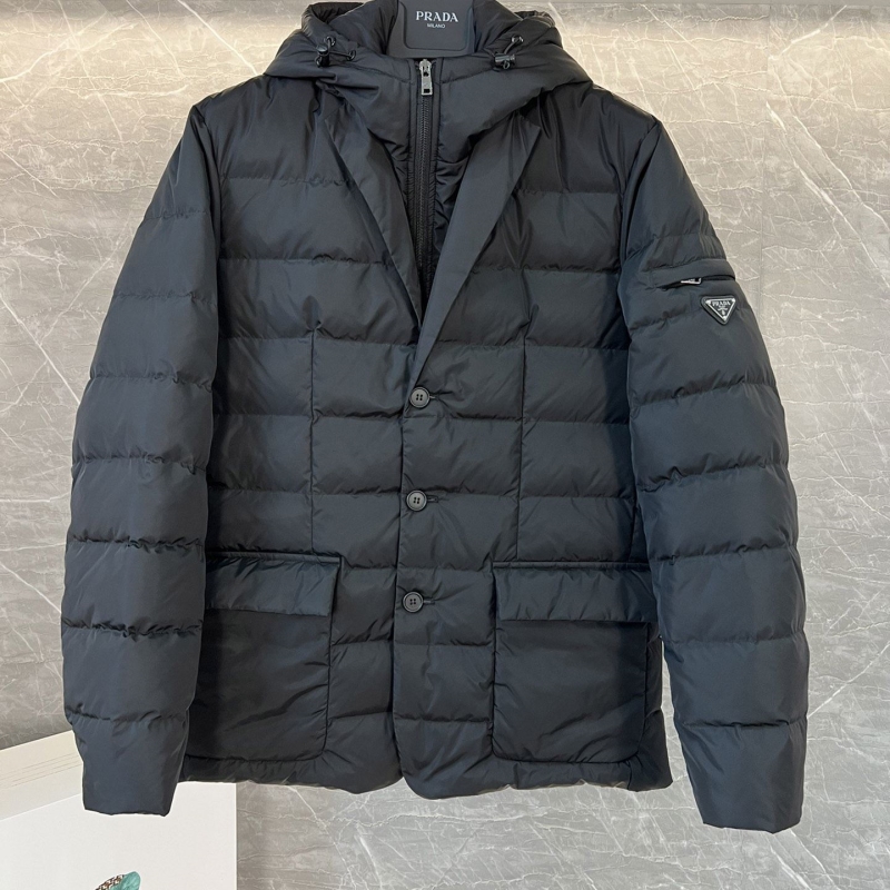 Pra*a down coat